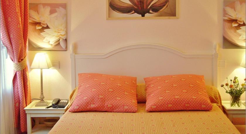 Hotel Riviera Beaulieu-sur-Mer Room photo